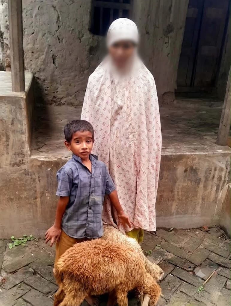 বুলবুলি, স্বামী: আব্দুল মোমিন